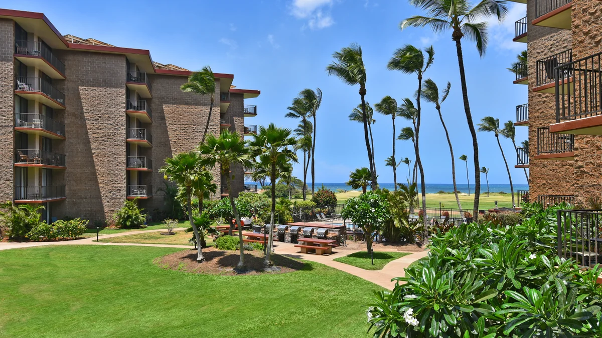 .Kauhale Makai 203