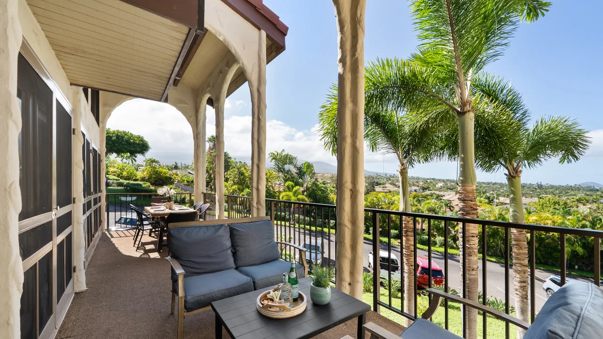 Maui Hill 66
