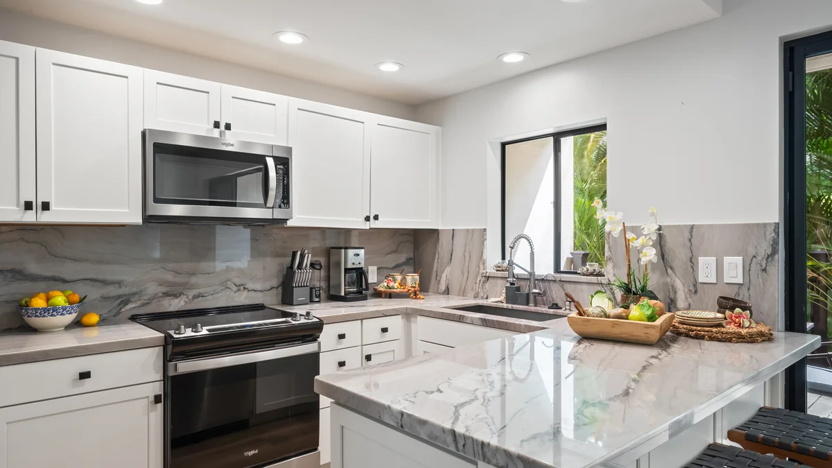 Residences at Napili Bay 1