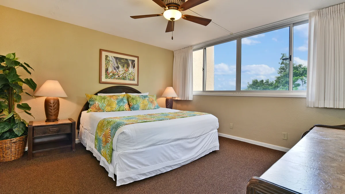 .Royal Kahana 106