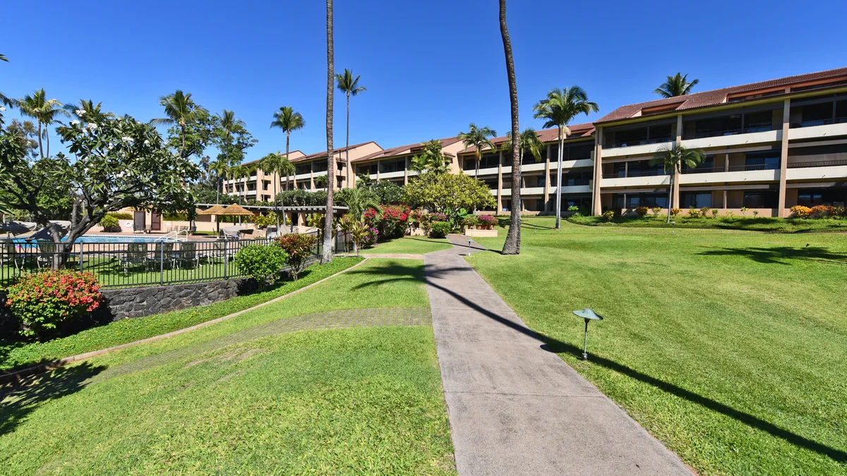 Kaanapali Royal D302