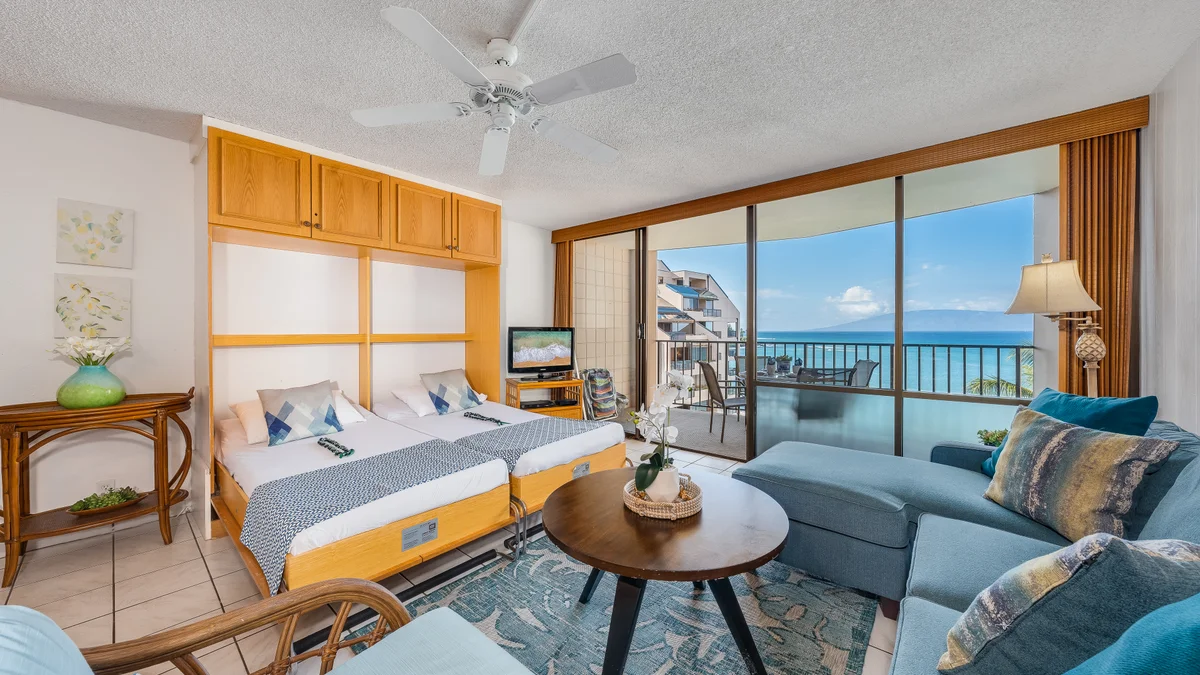 Valley Isle 902