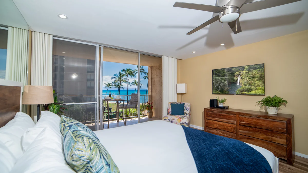 Royal Kahana 317