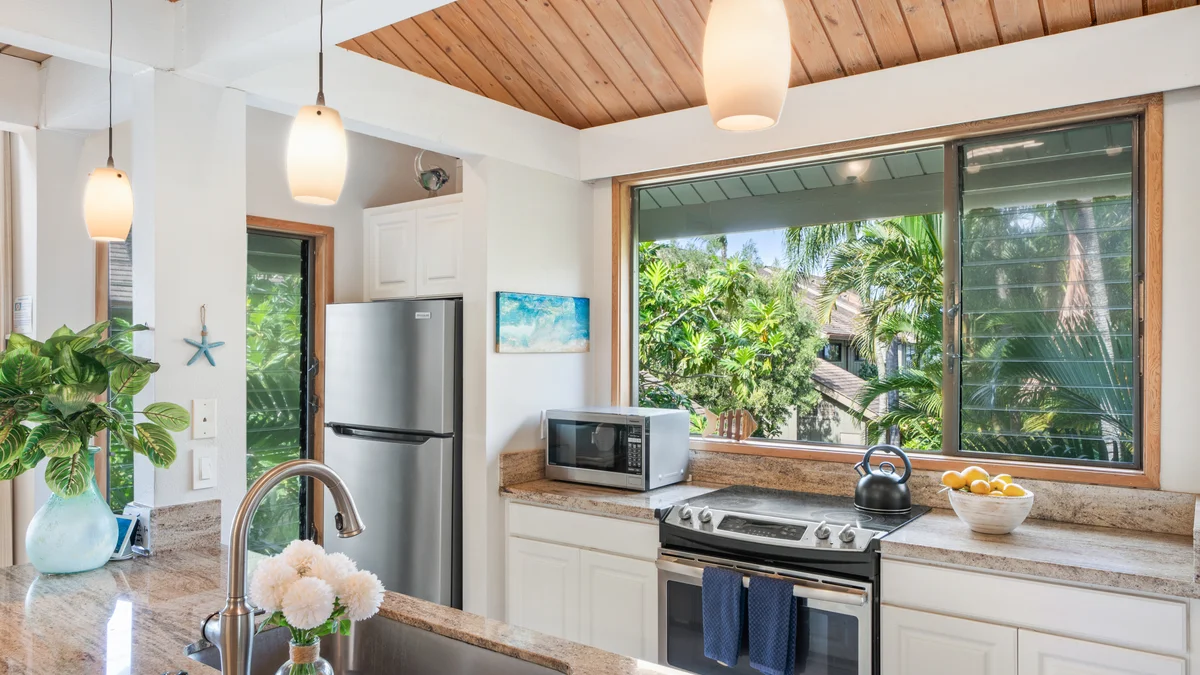 Kahana Village 17