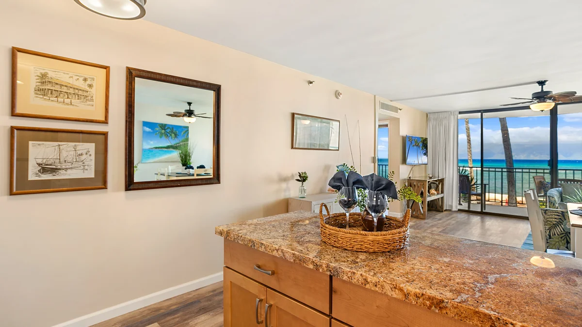 Valley Isle 204