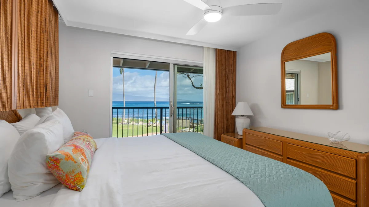 Napili Surf 207