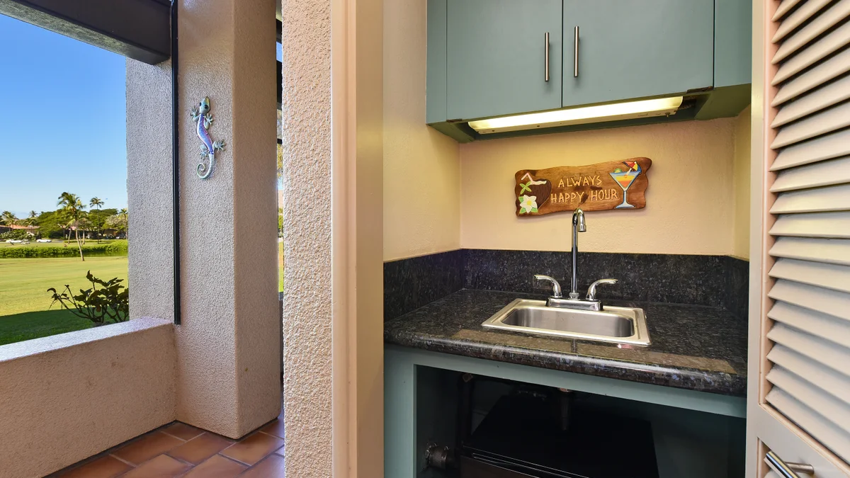 FEMA Kaanapali Royal E101