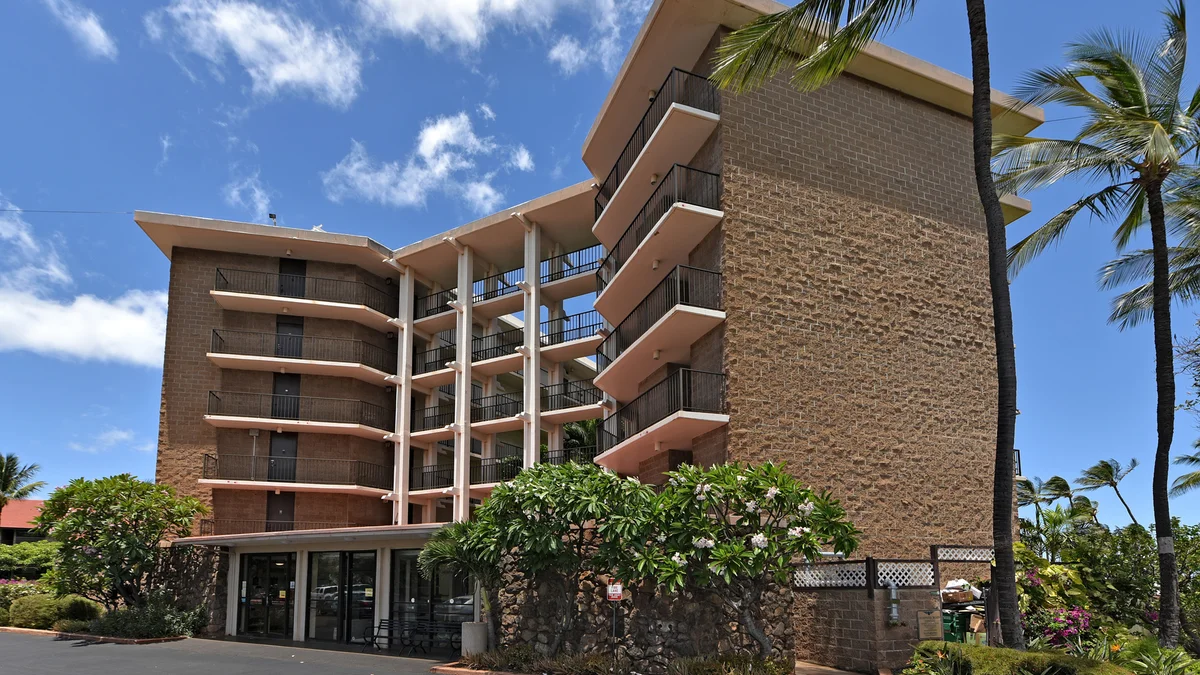 .Kauhale Makai 203