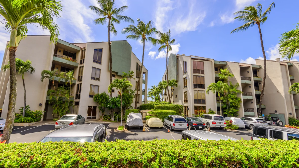 Hale Mahina A207