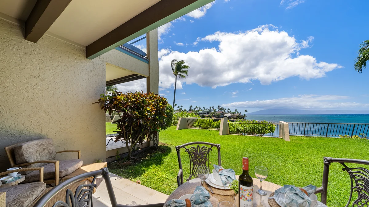 Napili Point B18
