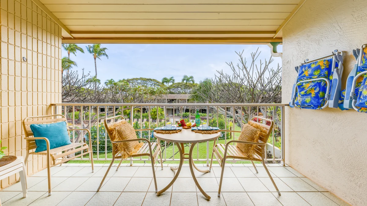 Napili Shores E240