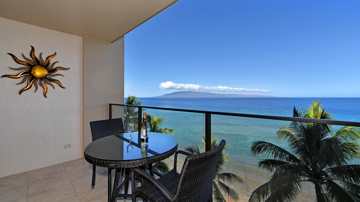 .Mahana 813