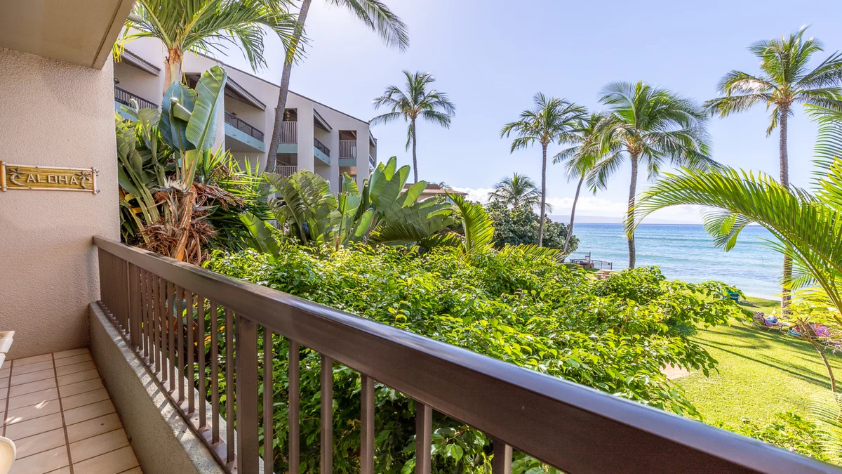 Hale Mahina A207