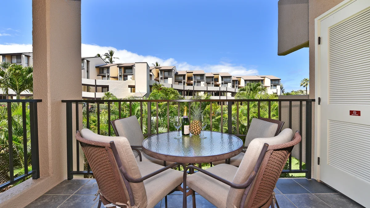.Kamaole Sands 8203