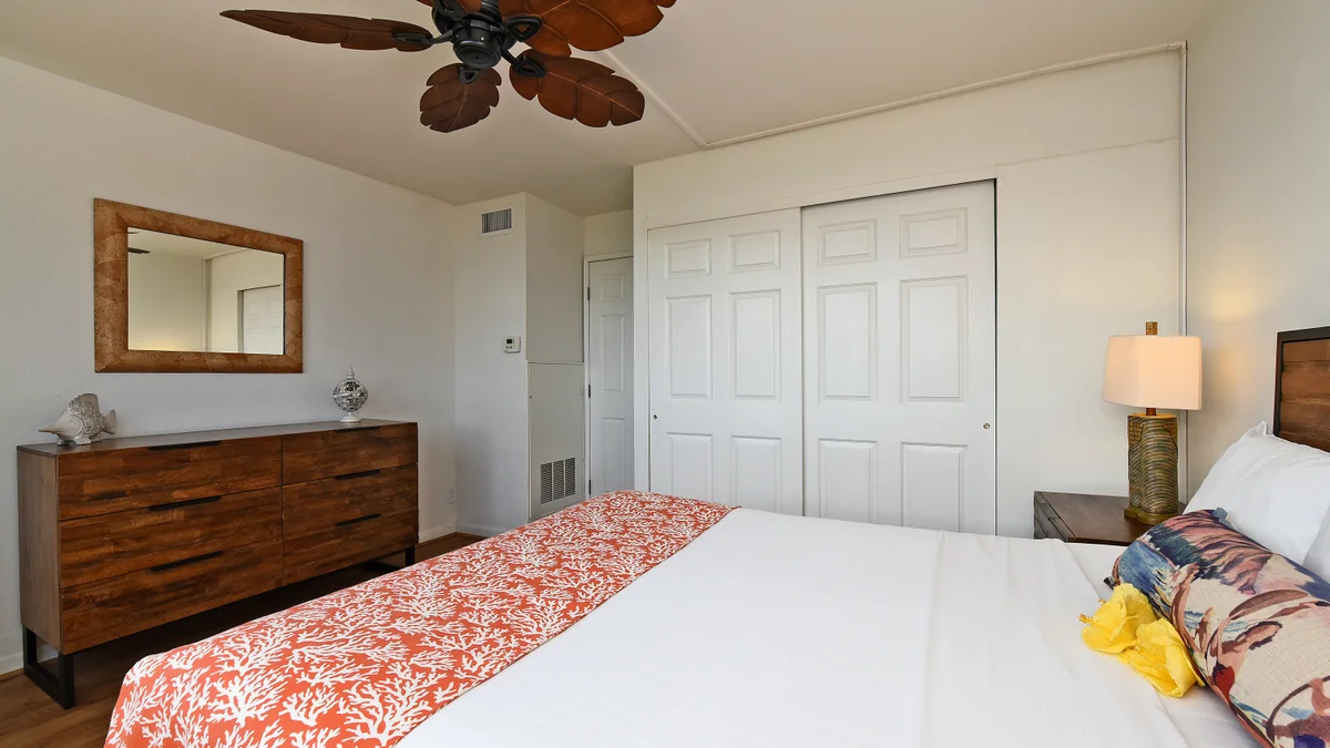 Royal Kahana 1020