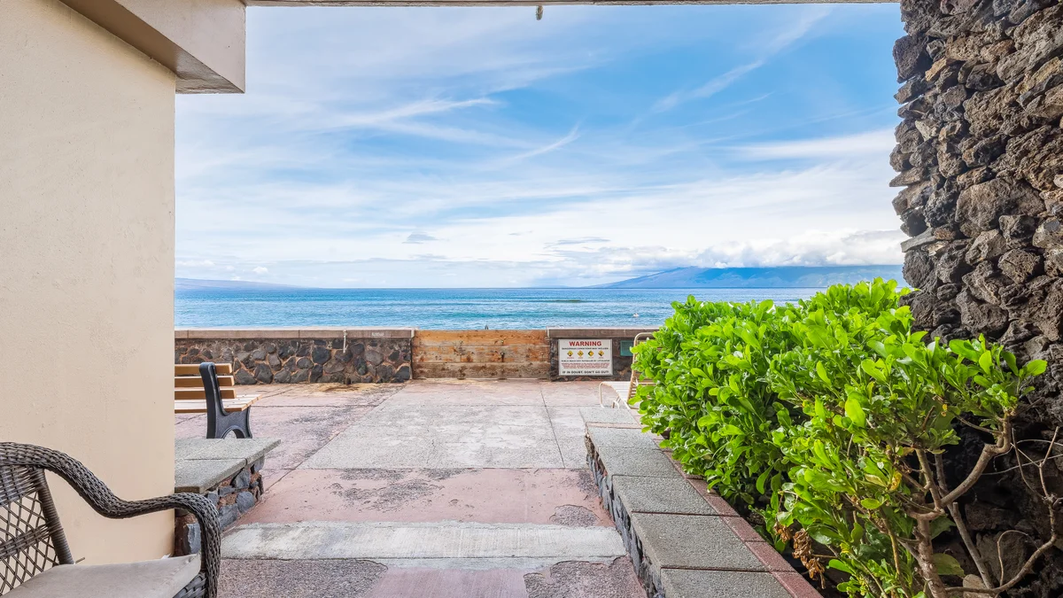 Maui Kai 304