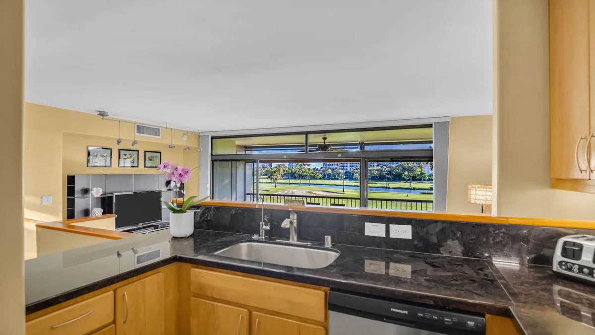 Kaanapali Royal C202
