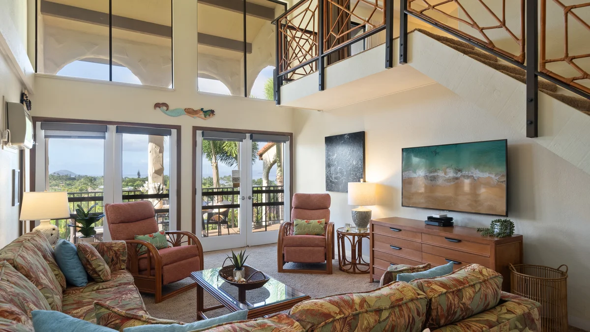 Maui Hill 66