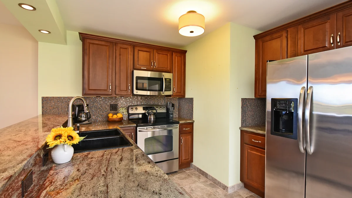 Kahana Villa E601
