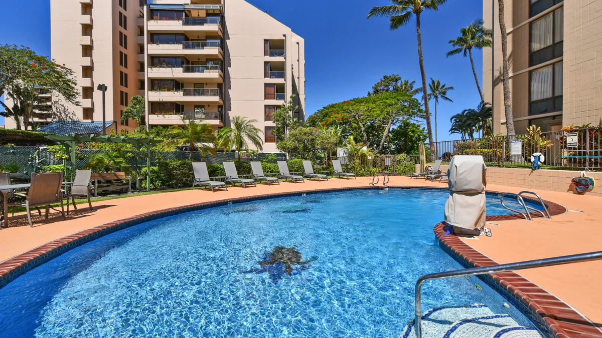 Valley Isle 304