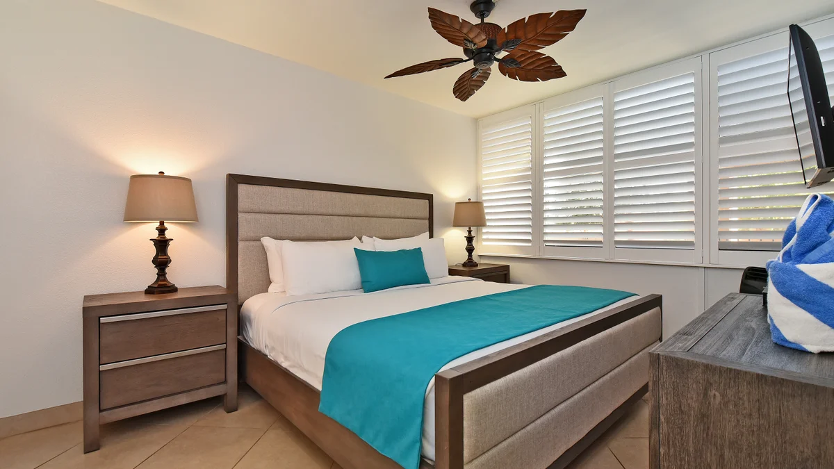 .Kamaole Sands 8203