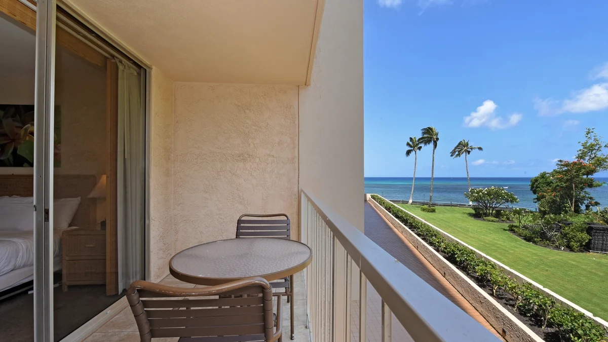.Royal Kahana 202