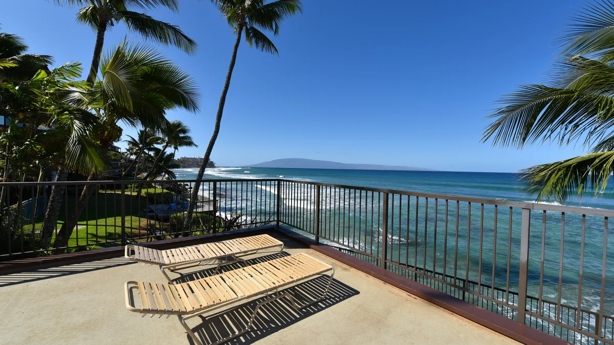 Hale Ono Loa 120