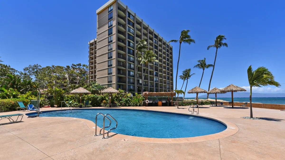 .Royal Kahana 202