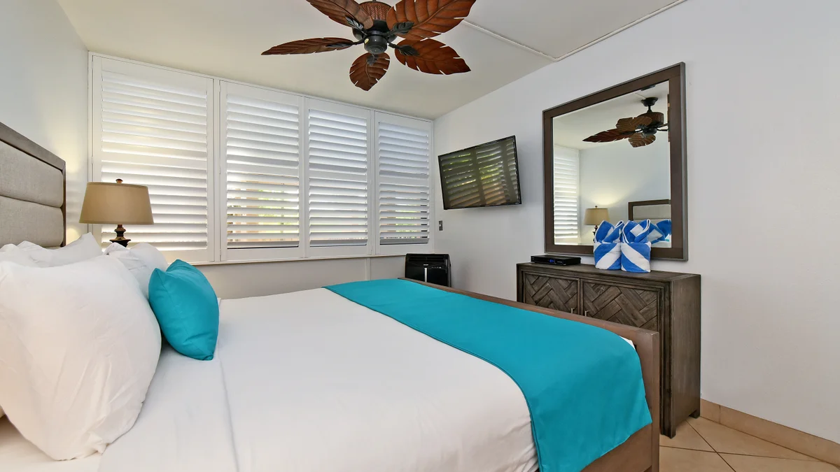 .Kamaole Sands 8203