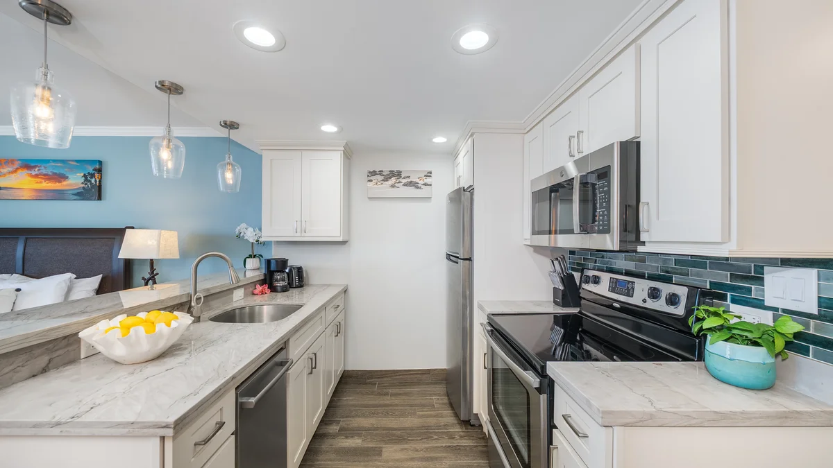 Lahaina Shores 215