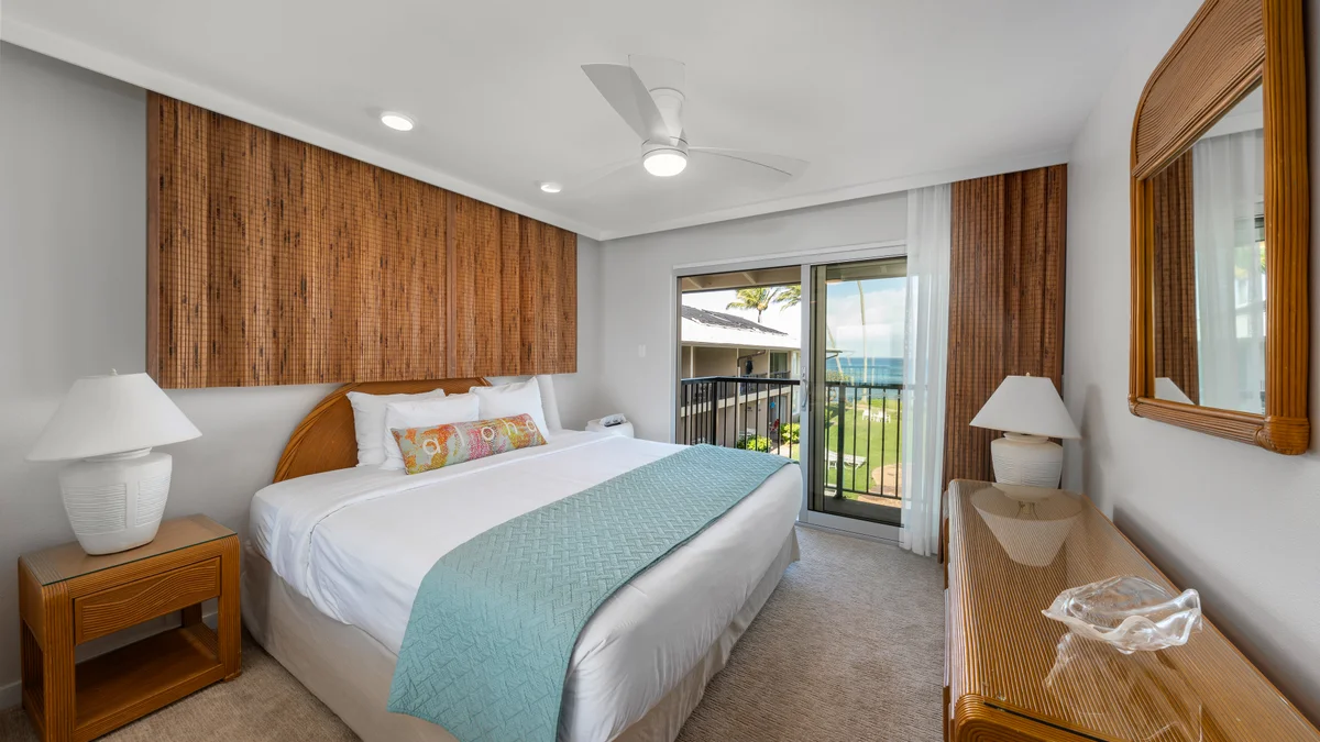 Napili Surf 207