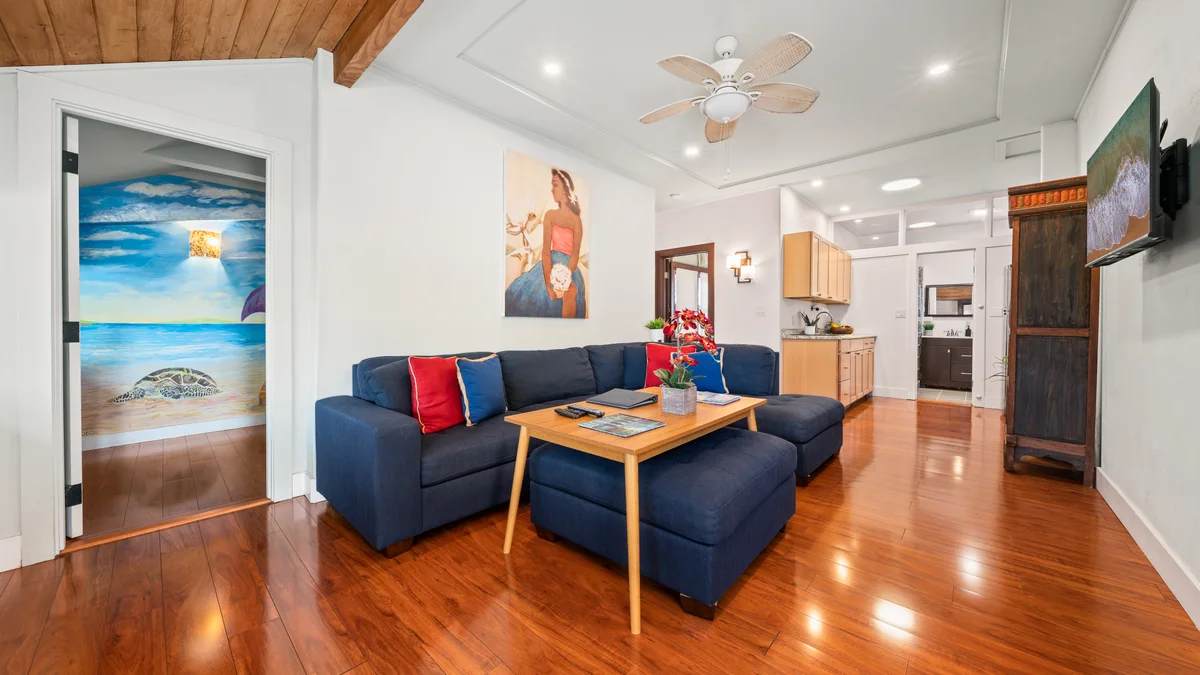 .233 Market Street Unit B