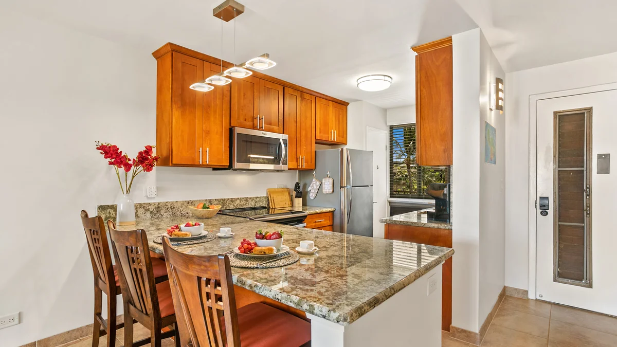 .Kahana Manor 603