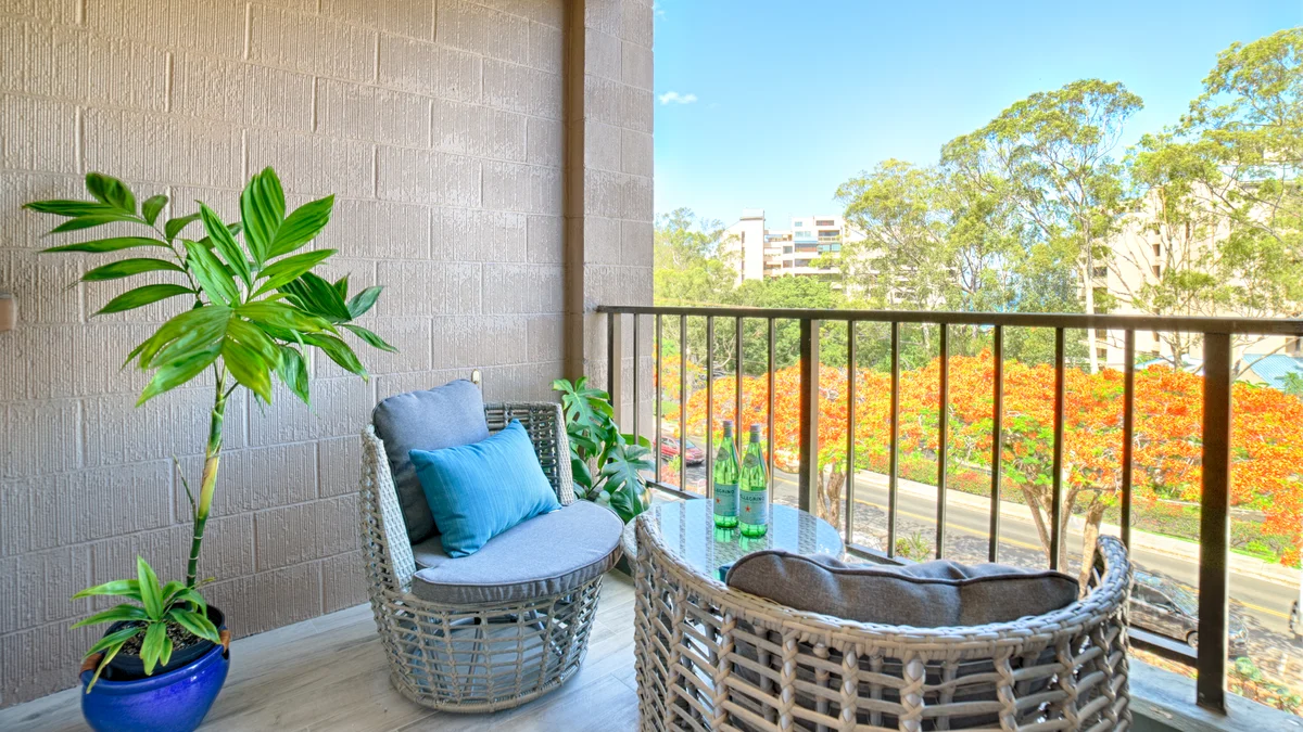 .Kahana Manor 410