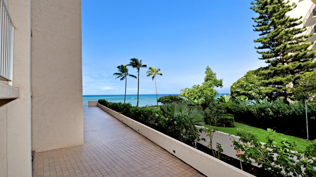 .Royal Kahana 106