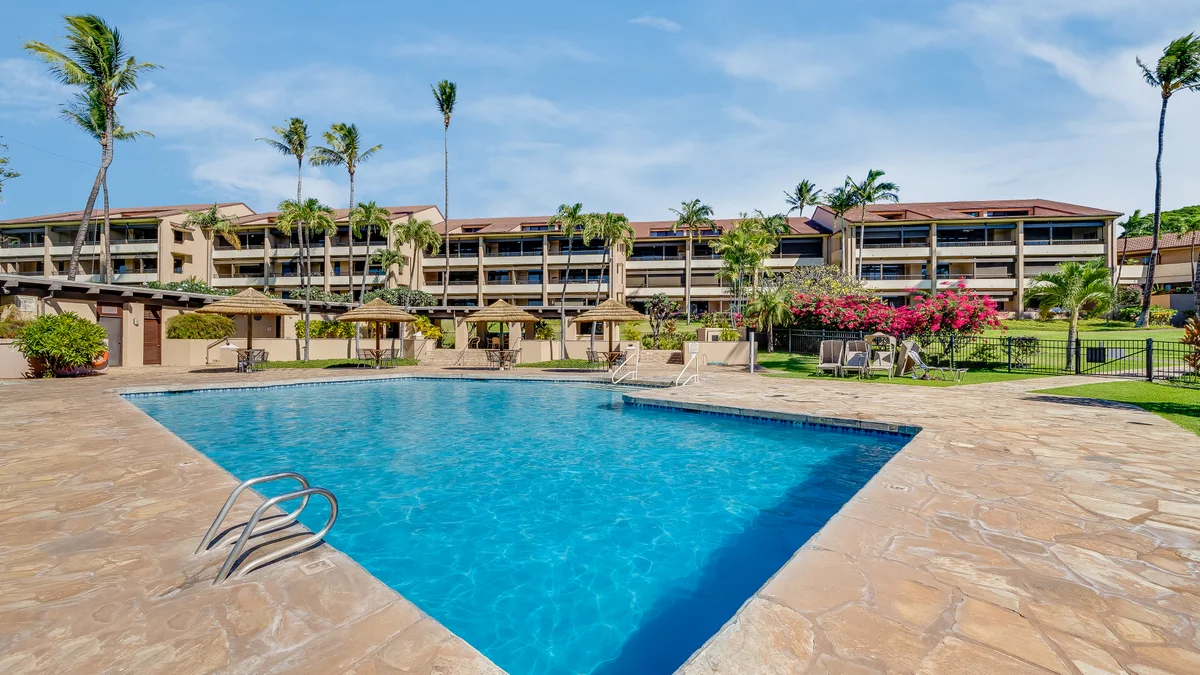 Kaanapali Royal D302