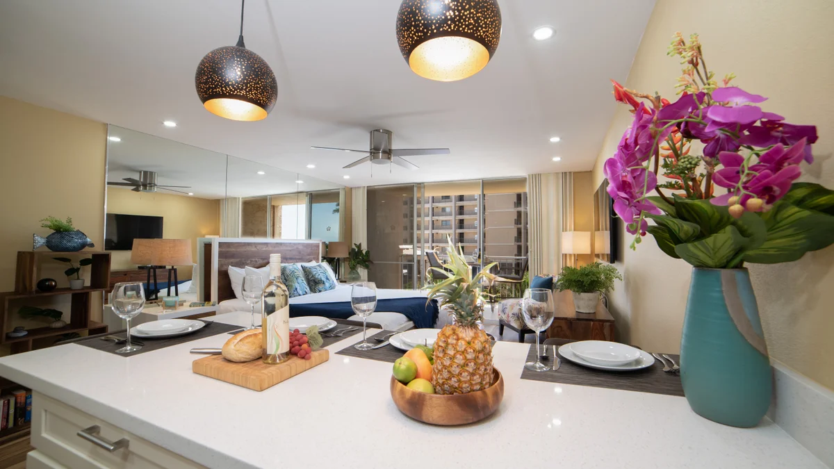 Royal Kahana 317