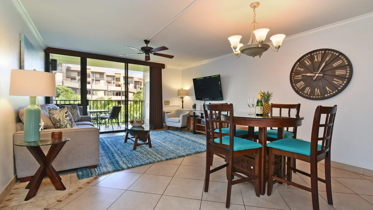 .Kamaole Sands 8203