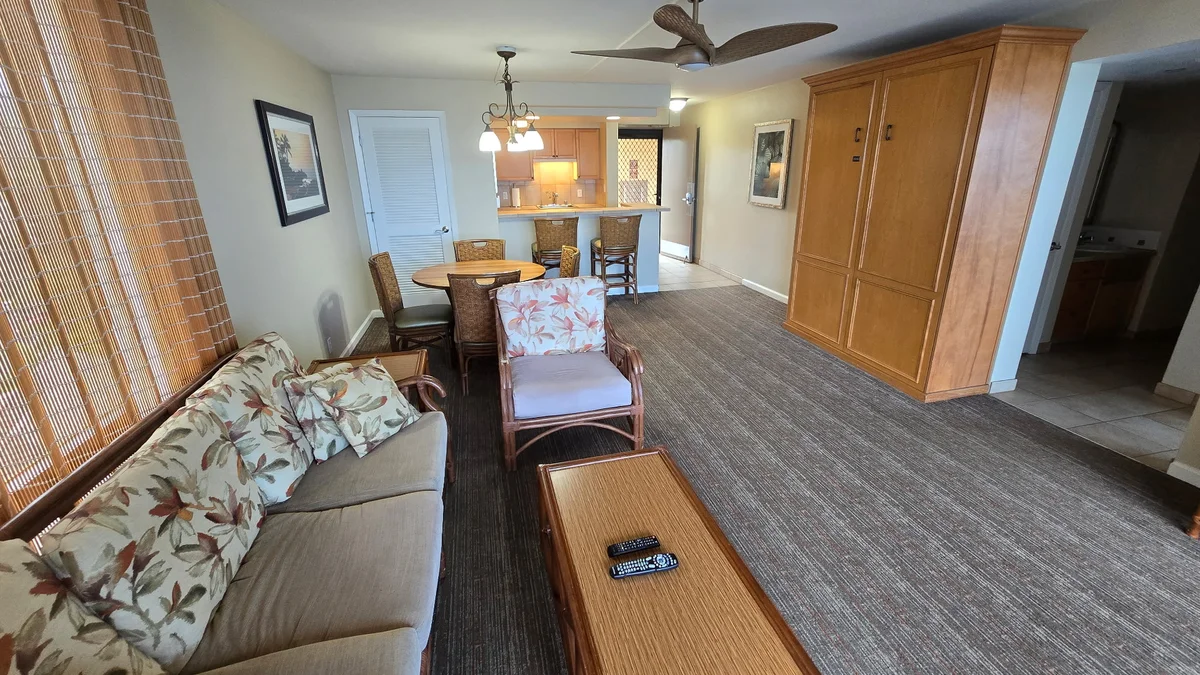 Valley Isle 904