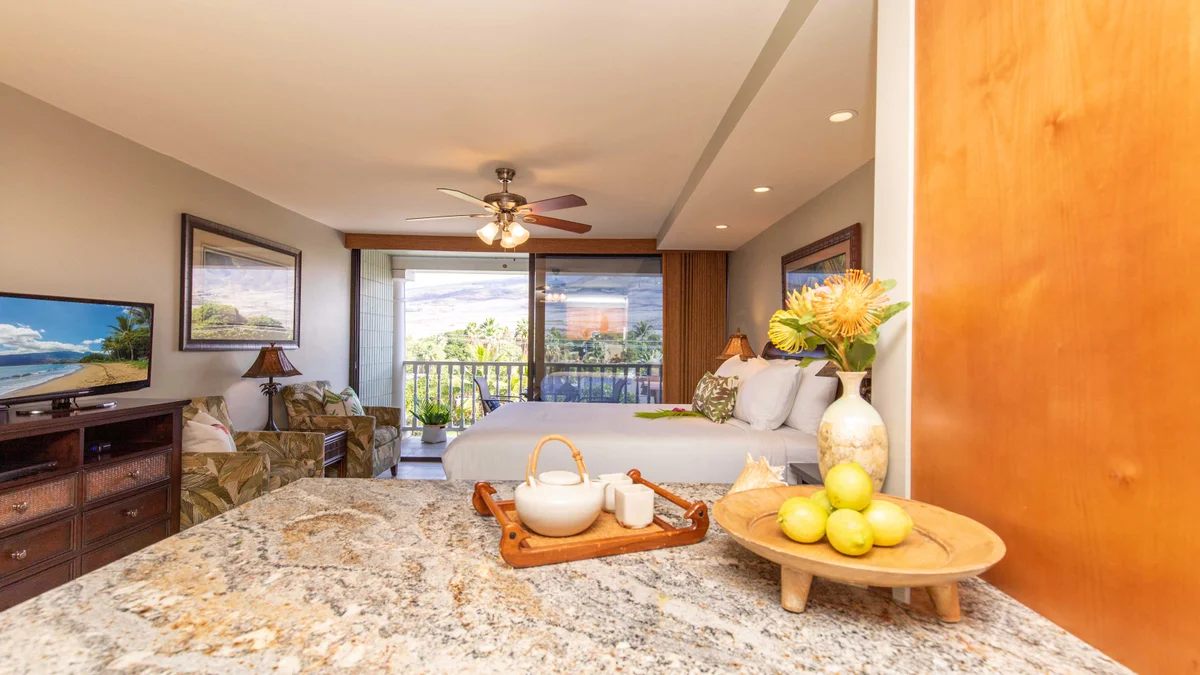 Lahaina Shores 426