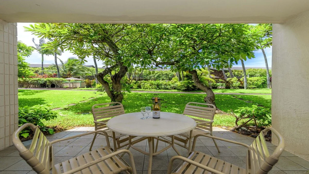 Napili Shores D127