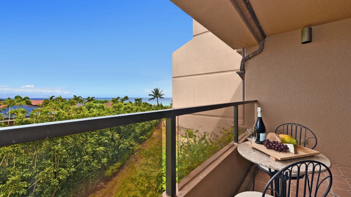 Kahana Villa E601