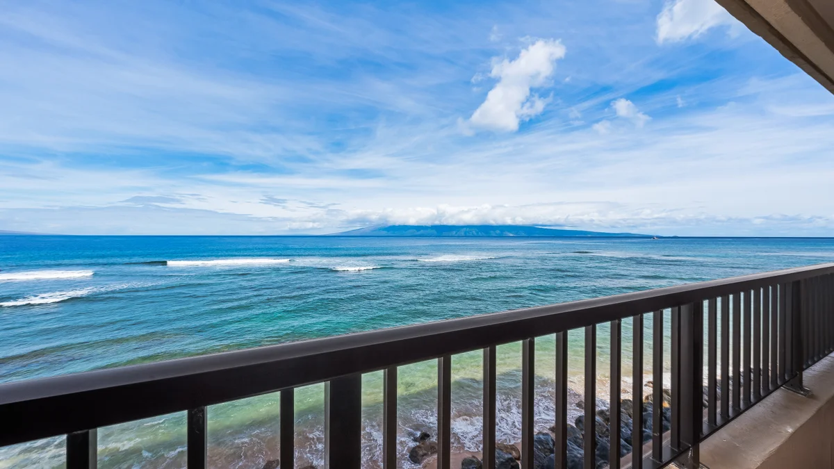 Maui Kai 304