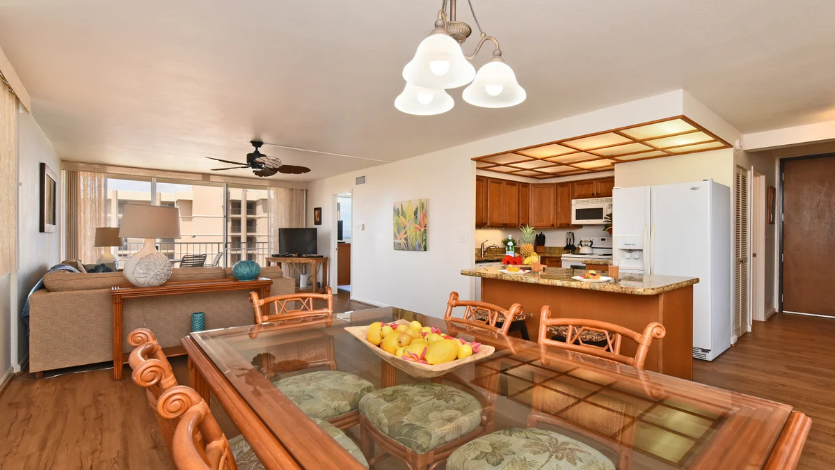 Royal Kahana 1020