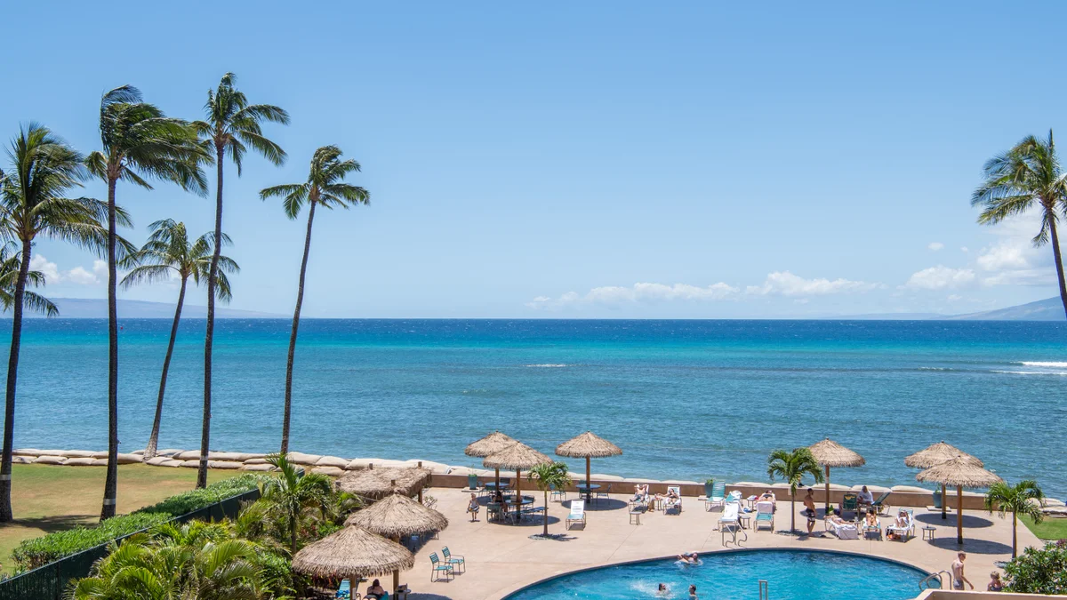 Royal Kahana 317