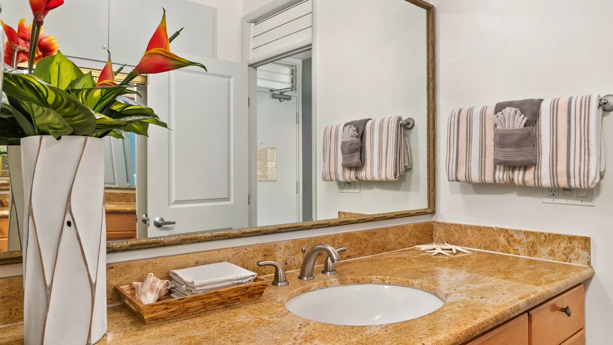 Napili Shores D227