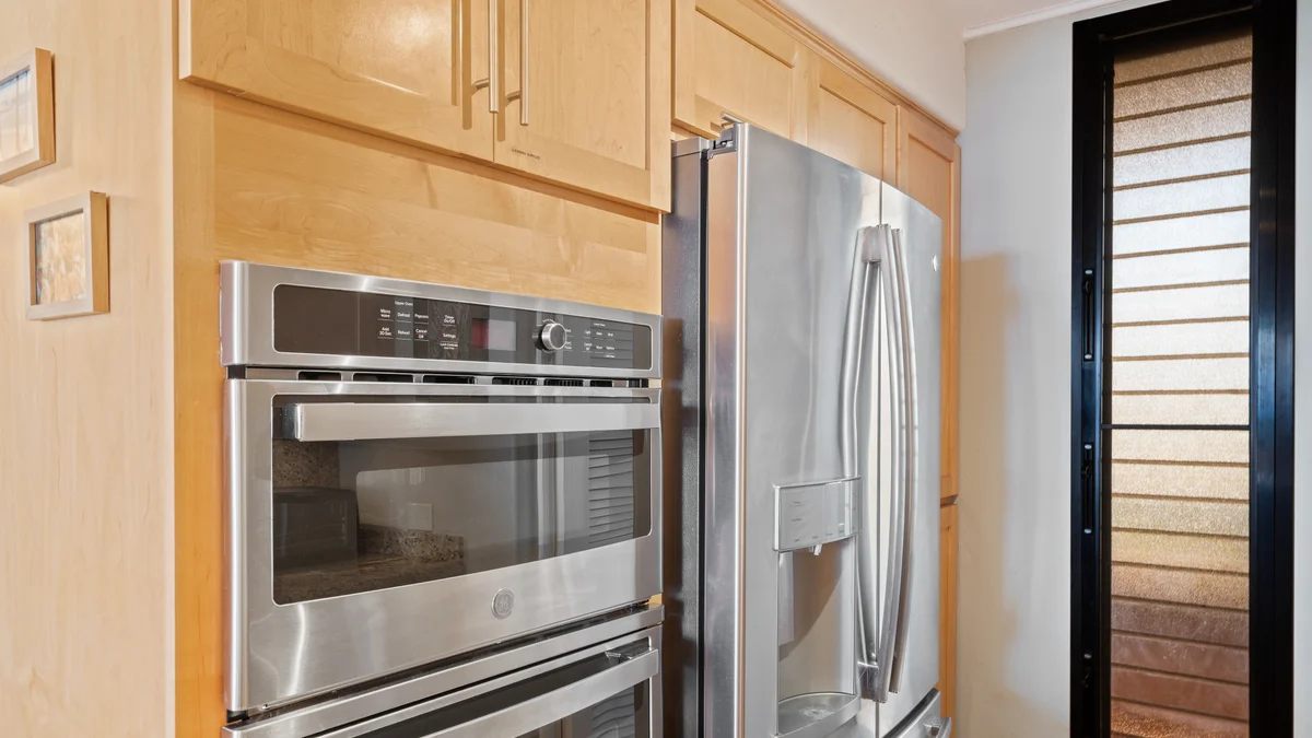 Kahana Villa E706