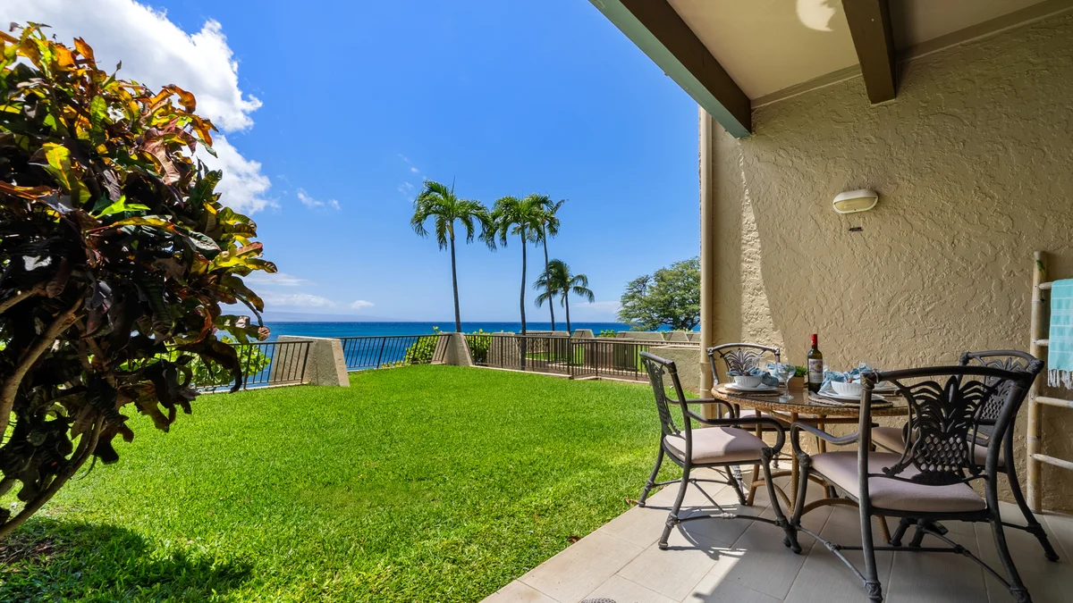 Napili Point B18