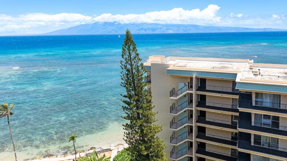 .Royal Kahana 1103
