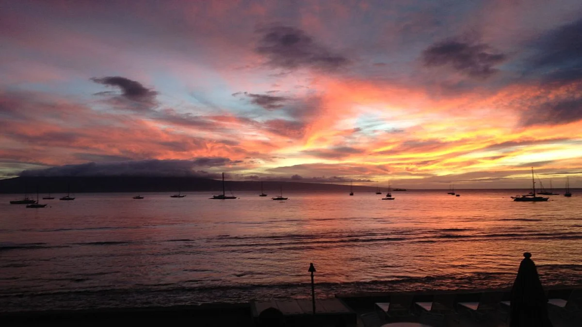 FIRE Lahaina Roads 309